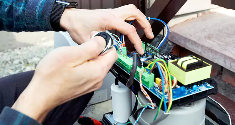 Automatic Driveway Gate Repair in Marco Island, FL
