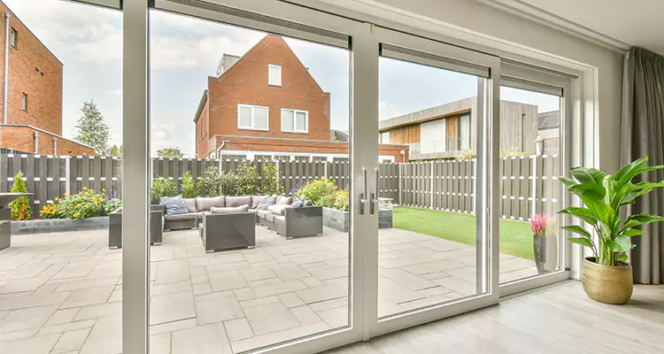 Best Sliding Screen Door Replacement Company in Marco Island, FL