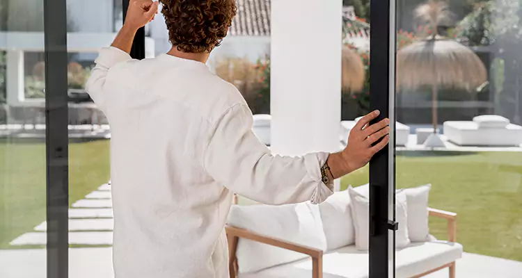 Sliding Screen Door Maintenance for Closing Issues in Marco Island, FL
